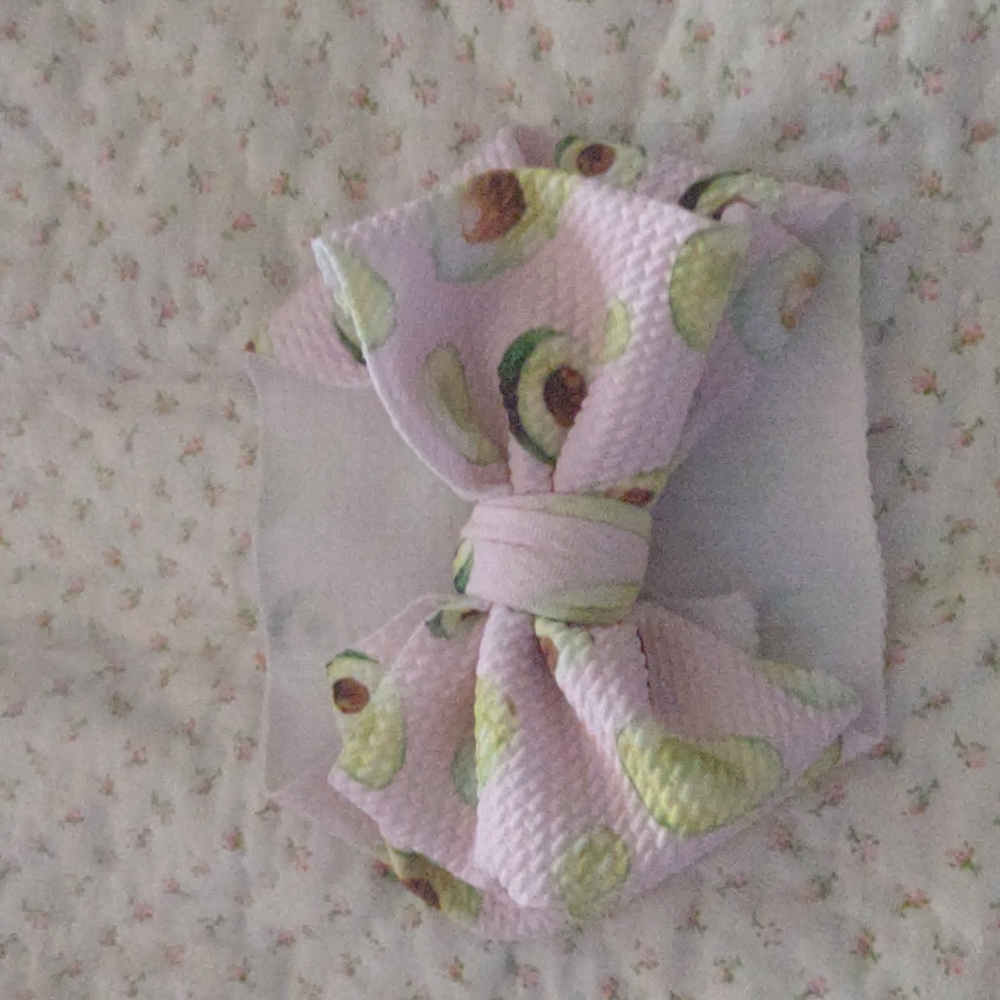 Avacado bow